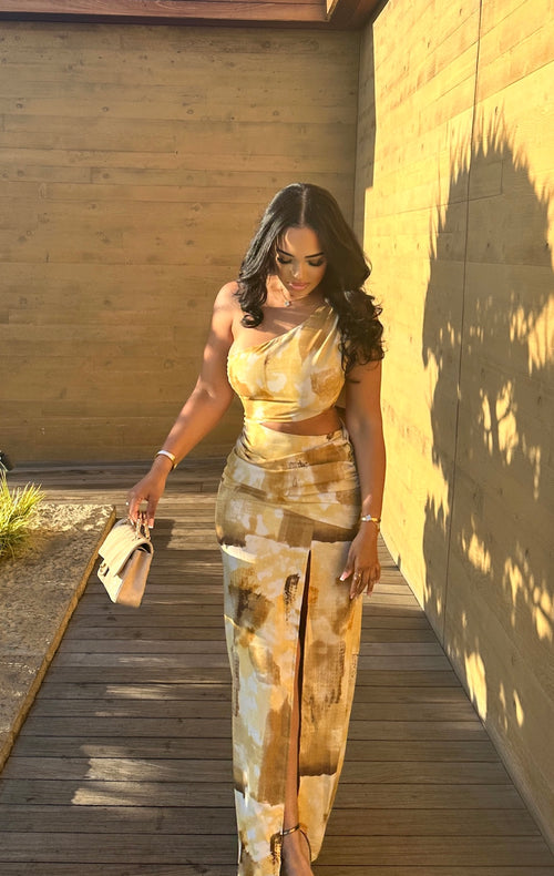 Pretty in Neutral Split Maxi Dress | Multi